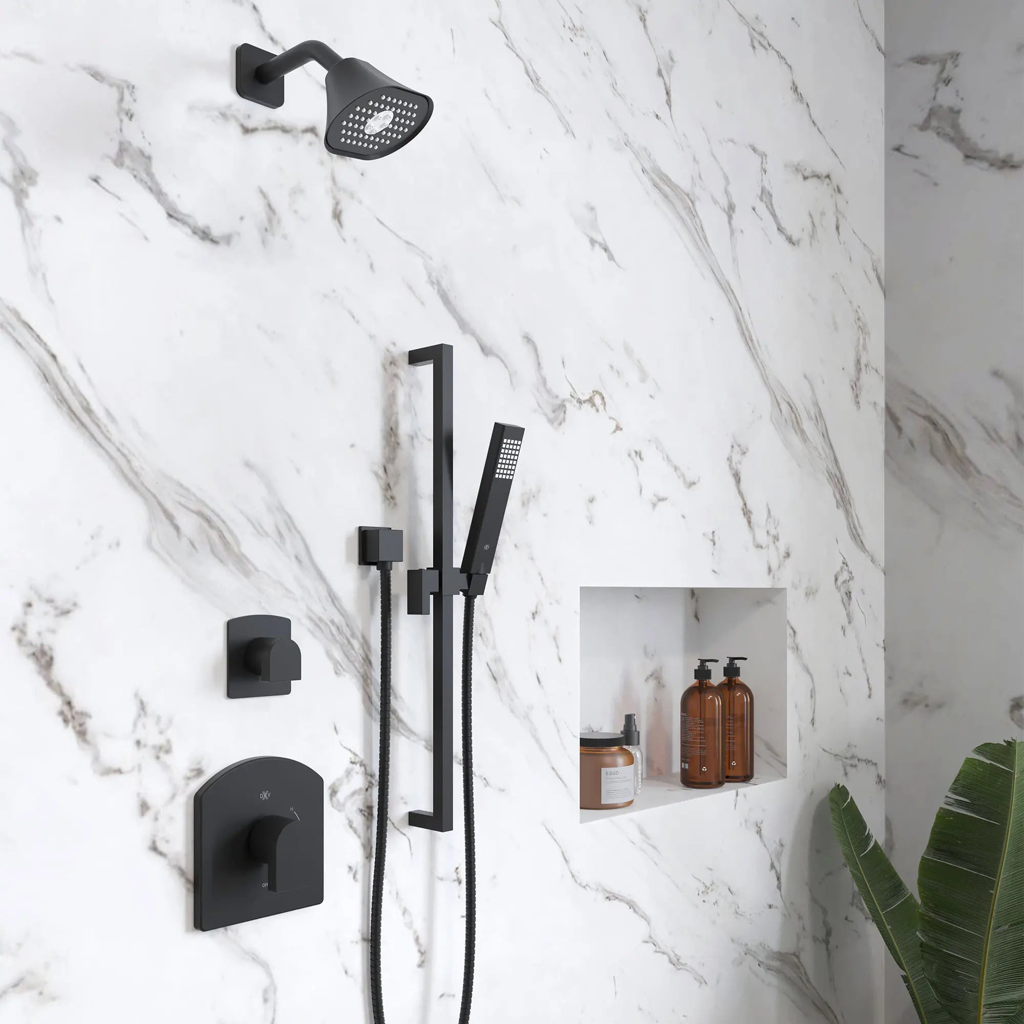 Equility® 2-Function 6 in. Oval Showerhead // MATTE BLACK // 159641_Equility_Environment_D35109775.243_D3510977C.243_D35109700.243_D3570043C.243_0001_Mar2023_0_CDNwebp.webp