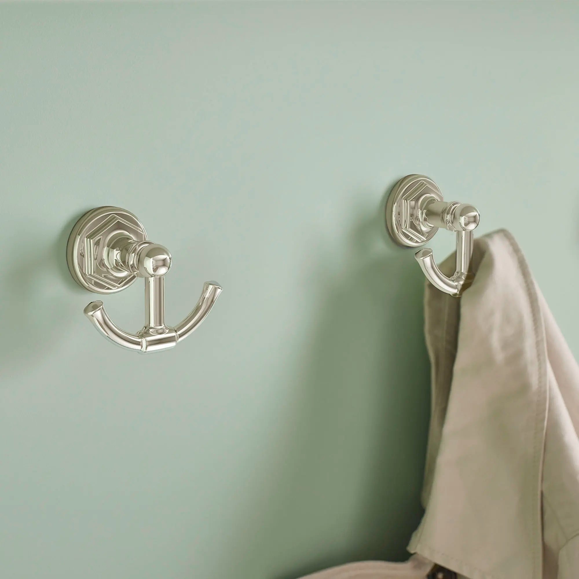 Oak Hill® Towel Hook // PLATINUM NICKEL // 160235_B-D35155210.150_0_CDNwebp.webp