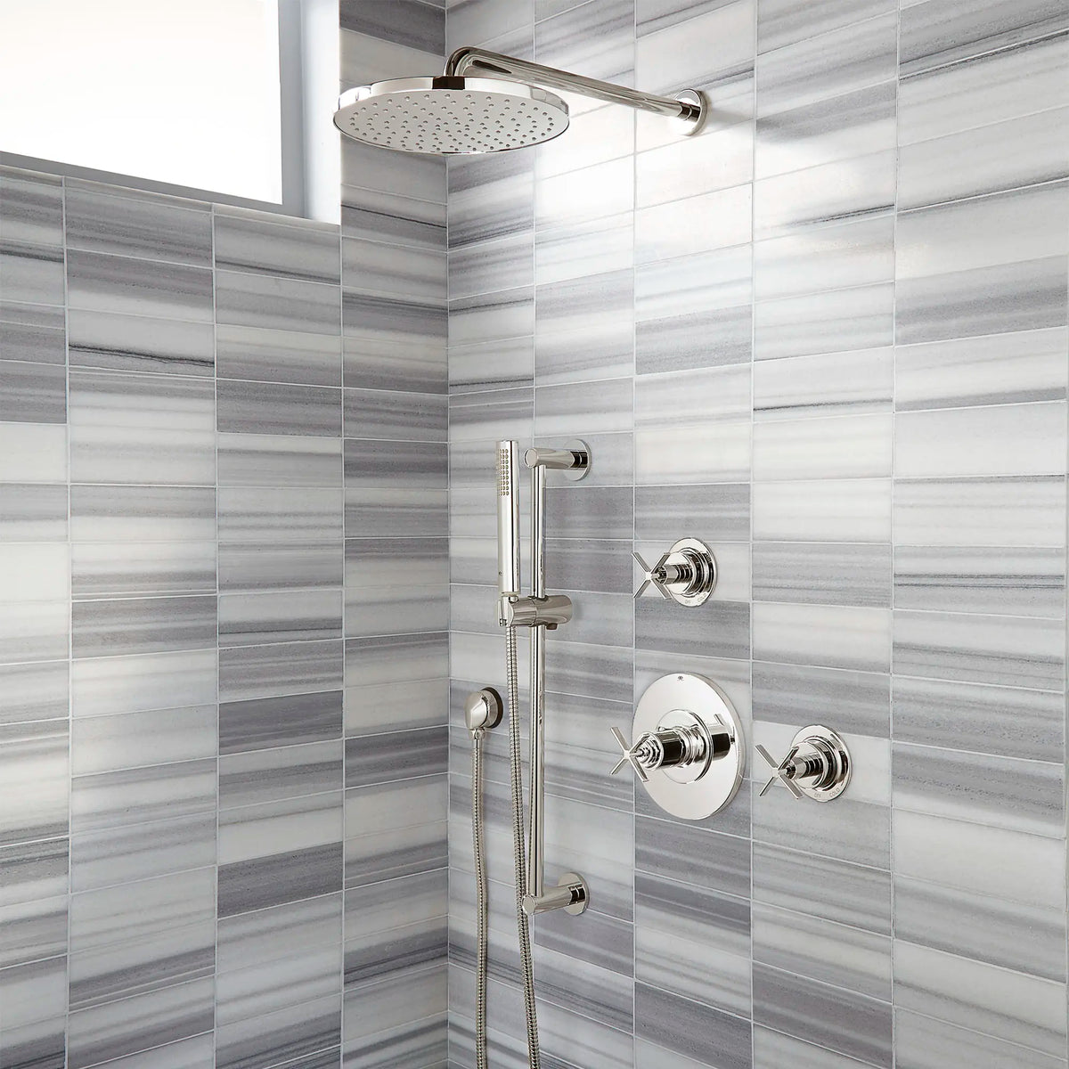 Contemporary Single Function 10 in. Round Showerhead // PLATINUM NICKEL // 160298_B-D35105514150_D35105434150_D35105780150_D35700210150_01_0_CDNwebp_b6bc0e81-036d-481e-920a-349a8ef0f4df.webp