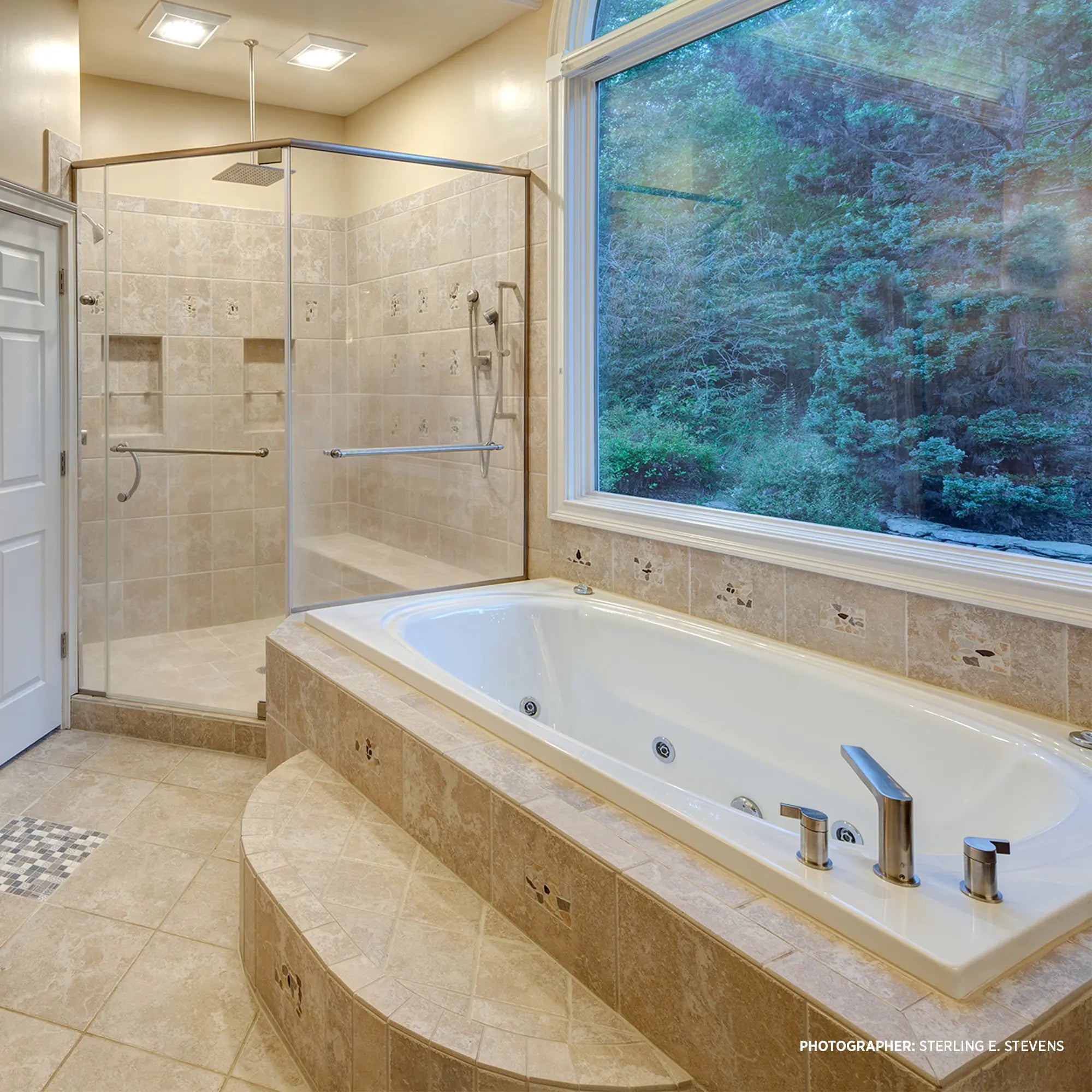 Byrdcliffe® 60 in. x 30 in. Alcove Bathtub with Right-Hand Drain // CANVAS WHITE // 39787_D02391202415_0_CDNwebp.webp