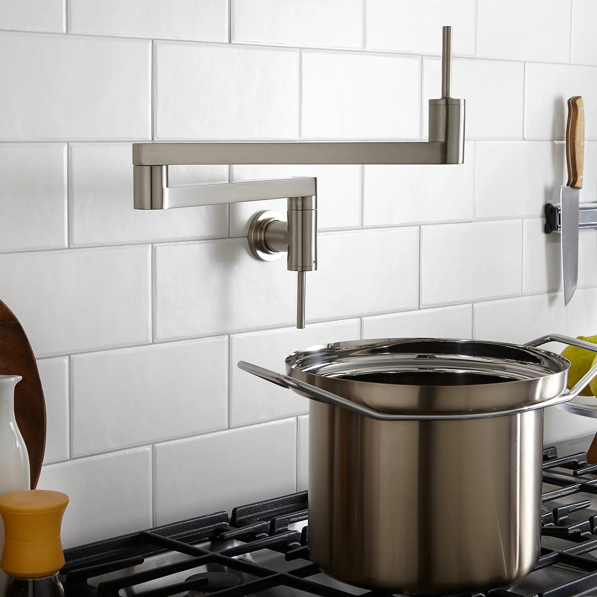 Contemporary Kitchen Pot Filler // ULTRA STEEL // 40771_D35401900.355_01_0_CDNwebp.webp