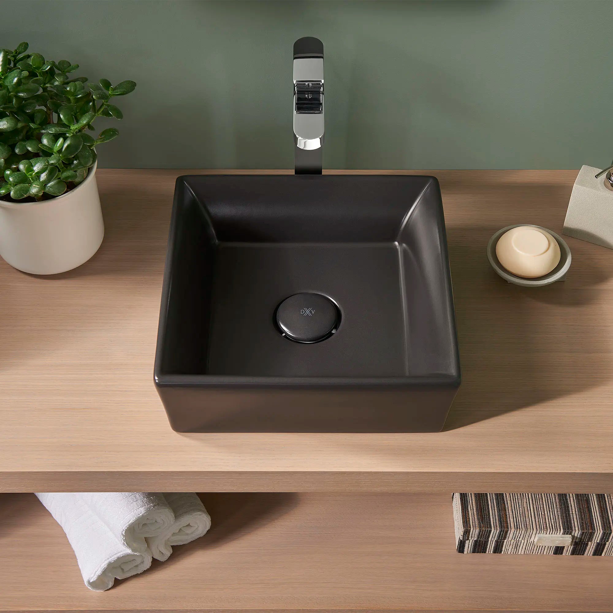 POP® Square Vessel Sink // MATTE BLACK // 83636_B-D20085015.059_D3510915C.100_D19035075-SS.414_CDNwebp.webp