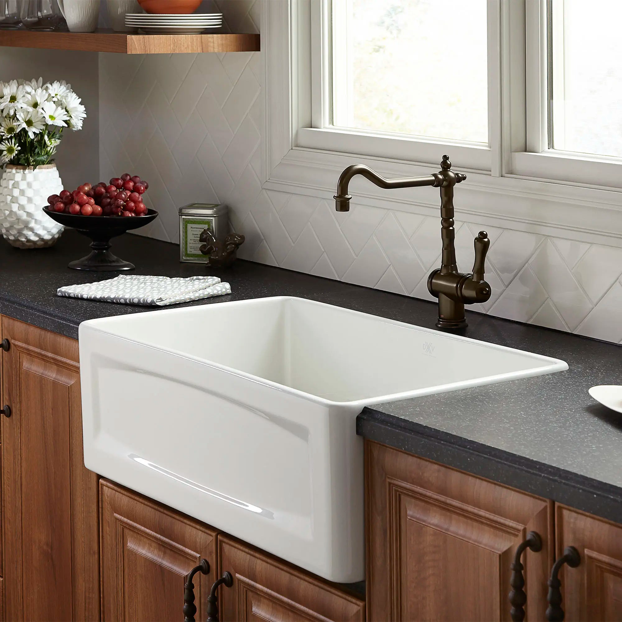 Hillside® 24 In. Apron Kitchen Sink With Center Drain Hillside® 24 In. Apron Kitchen Sink With Center Drain